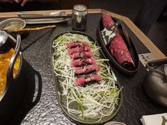 -三出山火锅(南京万象天地店)