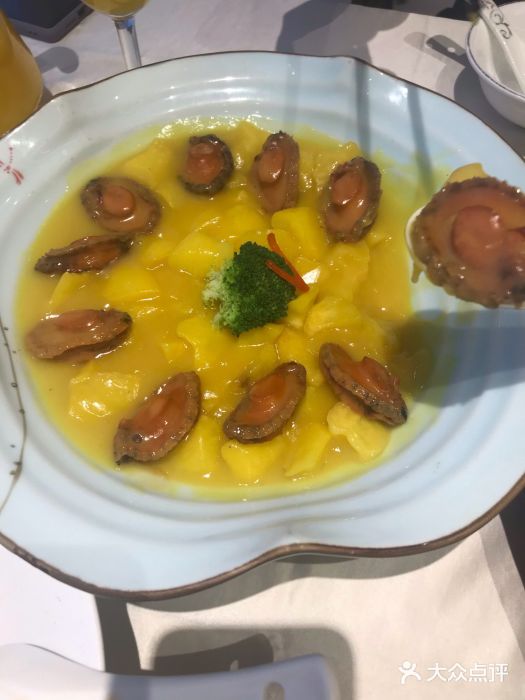 宝月楼·台湾菜馆(下瓦房店)鲍鱼炖土豆图片