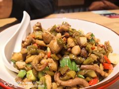 -胡子大厨·超级小炒肉(晶耀前滩店)