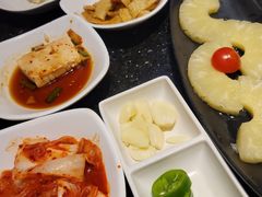 -木槿花韩式炭烤·熟成肉工坊(孙文东路店)