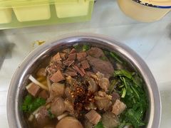 -花溪牛肉粉(八鸽岩店)