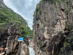 -鄣山大峡谷