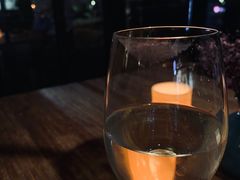 回首庄园干白葡萄酒-Carbon莫卡哆·意大利复古集市餐厅(杭州大厦店)