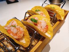 大虾塔克配鳀鱼酱-西堤厚牛排(昆山店)