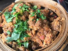 -乐山食古香跷脚牛肉