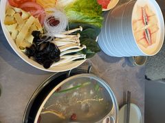 -阿源鱼捞斑鱼火锅·海鲜粥(山景尚宅店)