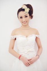 -上海彩妆秀摄影设计有限公司