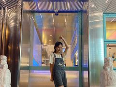 门面-白仁仔· 活烤海鲜 宵夜(豫园店)