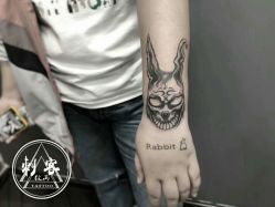 -刺客纹画纹身·洗纹身·穿孔饰品