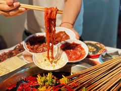 -鼎伙伙火锅串串·10年品牌传承(白象居总店)