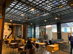 大堂-麦当劳(宁波火车高铁站店)