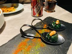 菠菜龙虾球-雷泰泰台式胡椒虾(滨江金铂湾店)