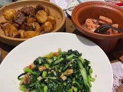 -黄泥岗·地道湖北菜(奥特莱斯店)