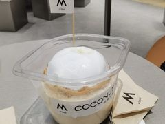 -M Stand(南京新街口金鹰店)