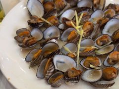 -覃记海鲜美食餐厅