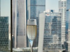 -深圳星河丽思卡尔顿酒店