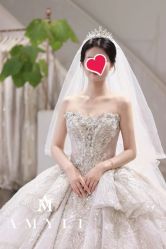 -艾米丽婚纱礼服