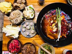 -周幺妹重庆老火锅(银泰城总店)