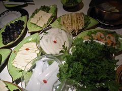 -一叶一世界•素食餐厅(环球中心店)