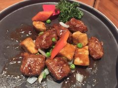 杏鲍菇小炒牛肉粒-上海人家花樣年华(中山公园店)