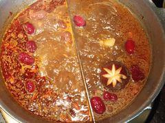 -湊湊火锅·茶憩(新中关购物中心店)