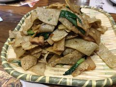 腊肉炒豆丝-黄泥岗·地道湖北菜(奥特莱斯店)