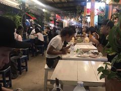 -席娜卡琳火车铁道夜市