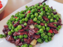 -渝信川菜 · 川味家常菜(财富购物中心店)