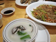 -鹏城人家海鲜酒家·23年老字号(较场尾店)