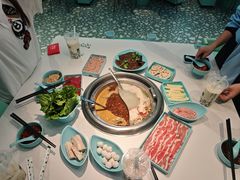 -季季红火锅(柳州城中万达二店)