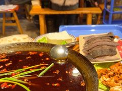 -六公里老火锅(总店)