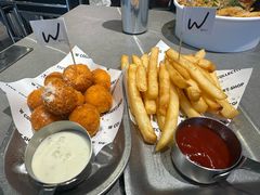 -W COLLECTIVE  DESSERT SHOP