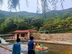 -南山特攻真人CS户外露营轰趴拓展基地