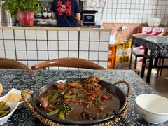 -八两八金·莱芜特色炒鸡(市南漳浦路店)