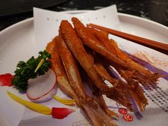 -荣誉海鲜酒楼(海湾店)