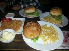 android_upload_pic-Helens海伦司小酒馆(津湾广场店)