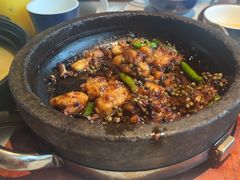 酱爆石锅蛙-绿茶餐厅(成都太古里店)