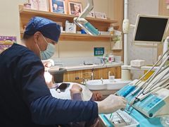 -上海仁爱医院口腔科 · 种植