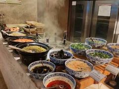 -筠咖啡西餐厅(上海国展宝龙丽筠酒店)