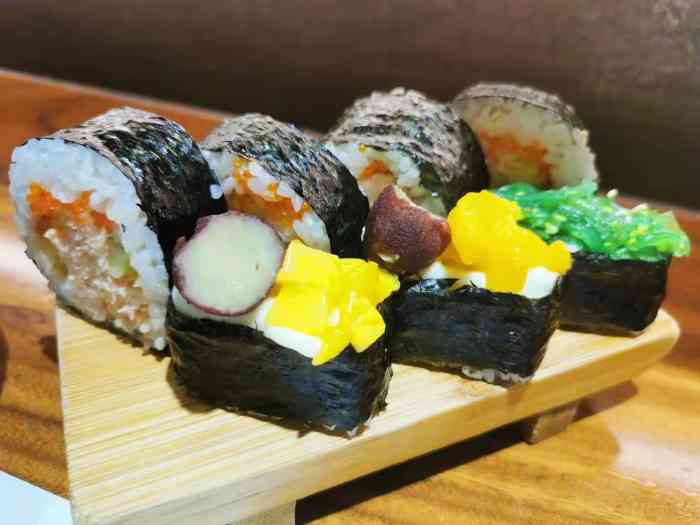 松本寿司工坊(假日店)-"终於又吃上了~~ 自从假日开店后,一直都.