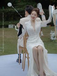 -不晚国际婚纱礼服