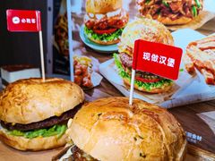 -必胜客(东大桥店)