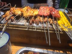 -喝丢一只鞋海鲜烧烤·海肠捞饭(市场店)