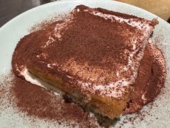 -潮界(LU·ONE凯德晶萃广场店)