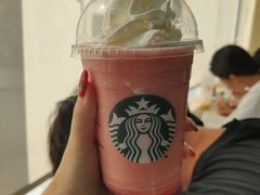 石榴爆爆星冰乐-星巴克臻选(威海威高广场店)