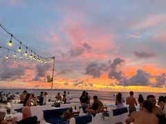 -FINNS Beach Club