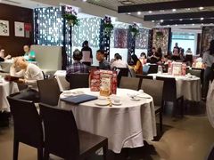 大堂-山泉公馆酒家(广州东站店)