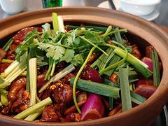 -胡须佬鸡煲四季火锅店(石厦西村直营店)