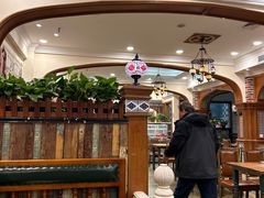 -清真·玛丽亚新疆菜主题餐厅(浙江中路店)