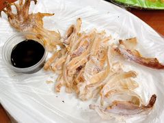 -蚝哥花姐湛江烤生蚝(美丽湾市场店)